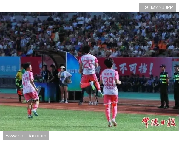 湘超足球蓄势待发 迎接新赛季挑战与机遇