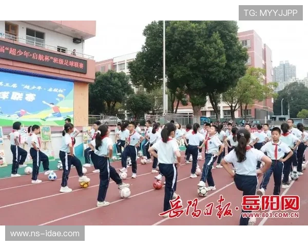 怀化队足球奋勇拼搏再创辉煌展现湘西力量点燃绿茵激情梦想