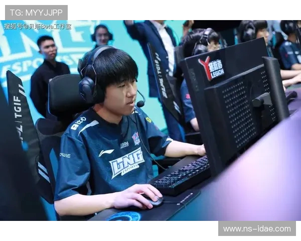 CSGO赛事热议JDG团队比赛经验引发的争议与讨论