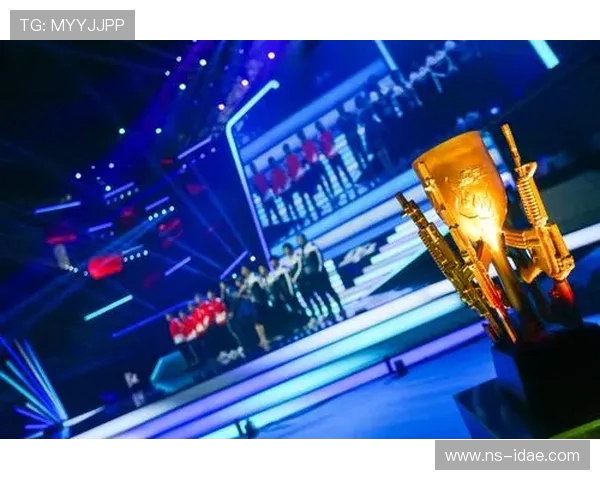 陈芳专访：从职业赛场到电竞人生的英雄联盟成长之路